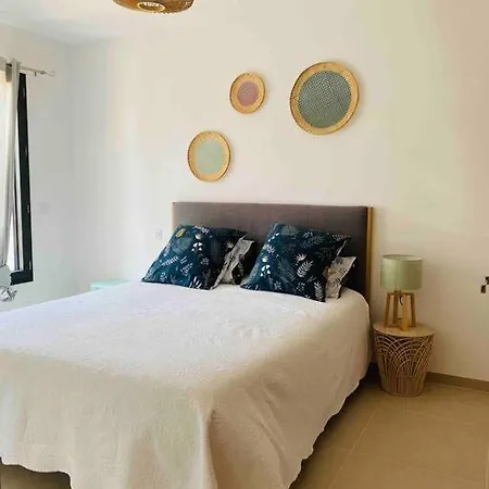 Apartamento T2 Neuf 4 Personnes Avec Piscine/terrain Tennis Porto-Vecchio (Corsica)