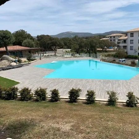 T2 Neuf 4 Personnes Avec Piscine/terrain Tennis Porto Vecchio