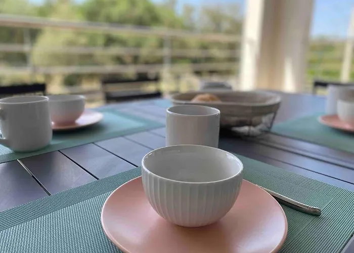 T2 Neuf 4 Personnes Avec Piscine/terrain Tennis Porto-Vecchio (Corsica)